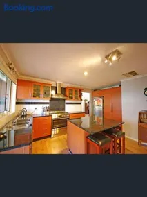 ravenhill house - Image 5