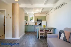 Cottage with views in a quiet setting n13 - Image 5