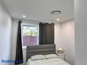 Woodbine Guesthouse - Image 2