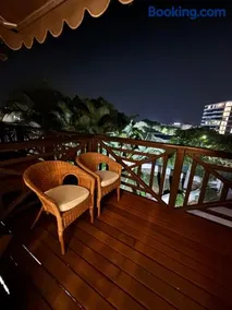 The Sandalwood Self-Catering Accommodation - Image 5