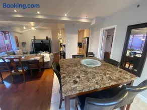 ApartHotelMontreal by Les Terrasses Saint Urbain 2225I2 - Image 4
