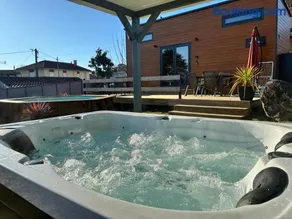 Sublime Tiny House avec piscine et jacuzzi privé près de Braga - Image 1