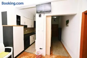 Apartman centar blizina Kastela i Splava - Image 5