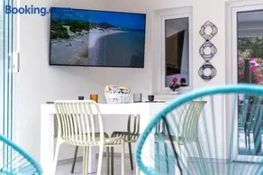Casa Gemelli - Steps to Su Giudeu Beach - Private garden & AC, Chia - Image 3