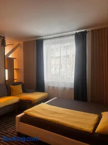 Apartmán CENTRAL, free parking - Image 5