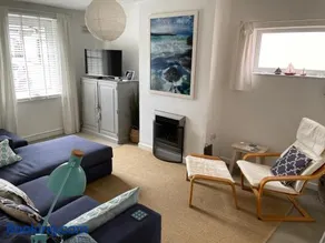 Lovely Spacious Bright Apartment Close To Falmouth Centre - Image 3
