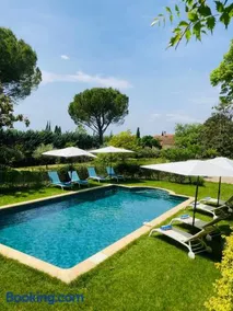 La Bastide de Villecroze - Image 1