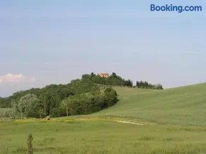 Casale a Siena con piscina e vista panoramica - Image 1