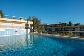 3 pièces vue mer et piscine quartier Parc Impérial - Image 2