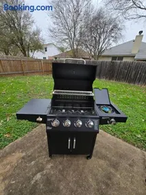 4BR EscapeGames Near Tesla, F1,Trails & Top Eats - Image 3