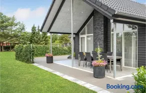 Four-Bedroom Holiday Home In Tarm - Image 2