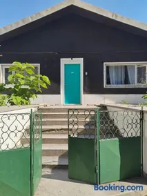 Central Tiny Houses - Image 1