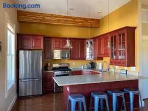 Ednas Place, Downtown Salida - Image 2