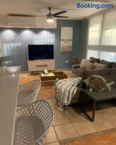 Mar Azul Bay View Apartment - Image 5