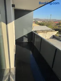 Sabo Apartment - Image 5