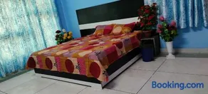 Oyo Royal Hotel - Image 4