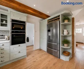 Victoria bay House - Image 4