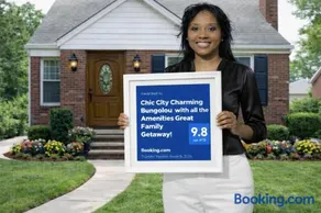 Chic City Charming Bungalow with all the Amentities Great Family Getaway! - Image 1