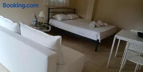 Sofia' s Beach House - Image 1