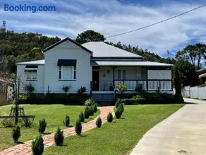 Marlay Cottage - Image 1