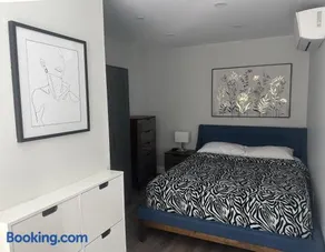 925 Rentals - Image 2