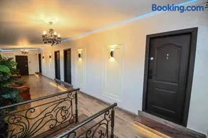 Nevan Luna Home - Image 3