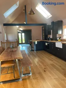 Orchard Barn - Image 3
