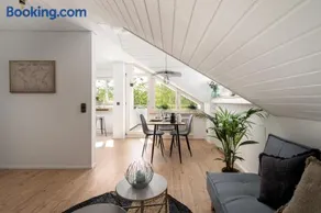 Wohlfühlwohnung mit Parkplatz, Zentral, schnelles Wlan, Bodensee & Schweiz Nähe - Image 1