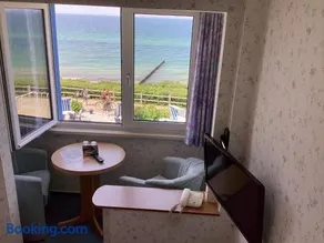 Hotel Nienhäger Strand - Image 2