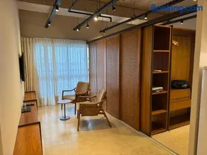 Flat Central com Academia, Piscinas e Sauna - Image 2