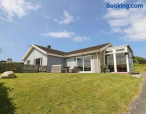 Aberceiro Bungalow - Image 1