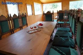 Spiralwood Boutique House - Image 3