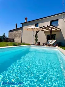 Boutique house Istria with pool and fireplace - Image 4