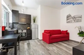 Porta Latina Suite - Private Apartment Rome's Center - Image 1