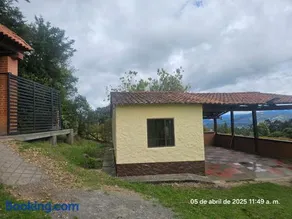Cabaña acogedora en Suesca Cundinamarca - Image 5