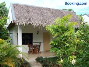 Marcosas Cottages Resort - Image 1