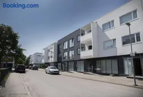 Aleksandria Apartment - Image 2