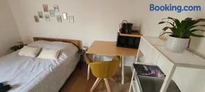 Chambre indépendante chez l'habitant à la campagne proche bordeaux et l'ange bleu - Image 2