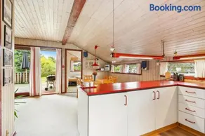 Authentic And Cosy Holiday Home With Enclosed Garden, Covered Terrace And Annex Just A Few Minutes Walk From The Beach And Close To Forest And - Image 4