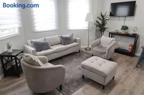 8BR 4BA Home Near NYC -Sleeps 16 - Image 3