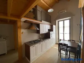 Deluxe Loft - Image 4