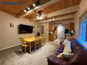 El Capitan Hideaway - A-Frame Cabin Yosemite West - Image 2