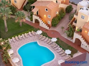 Dia Apartments - Image 2