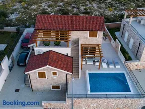 Villa Diomedes with the sea view and the pool - Image 2