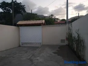 CASA TERREA PERUIBE 5 MIN DO CENTRO,LINDA VISTA, PRÓXIMO A TUDO. - Image 3