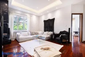 Comfy & sunny apartment in the heart of Kolonaki - Image 3