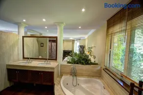Villa Terramar by Hello Homes Sitges - Image 3