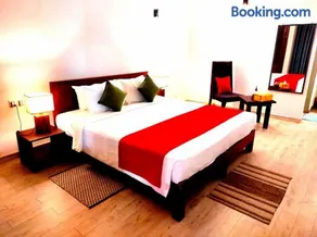 Rockside Cabanas Hotel - Image 4