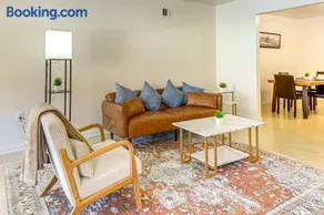 1 Mi to Druid Hill Park: Quaint Baltimore Apt - Image 4