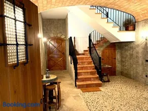 Quiet apartment in the heart of town with a large terrace l'Abatanador - Image 4